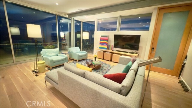 Building Photo - 31676 Seacove Dr