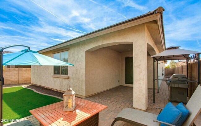 Building Photo - 287 N Jesse St