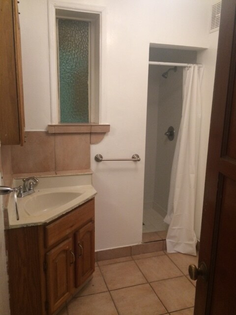 Building Photo - 125 24th St