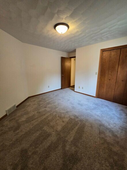 Building Photo - 3411 N Marcos Ln