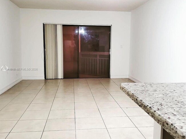 Building Photo - 8290 Lake Dr