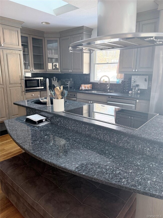 Building Photo - 30 Doctor Dr