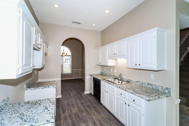 Building Photo - 9297 Chimneyrock Blvd.