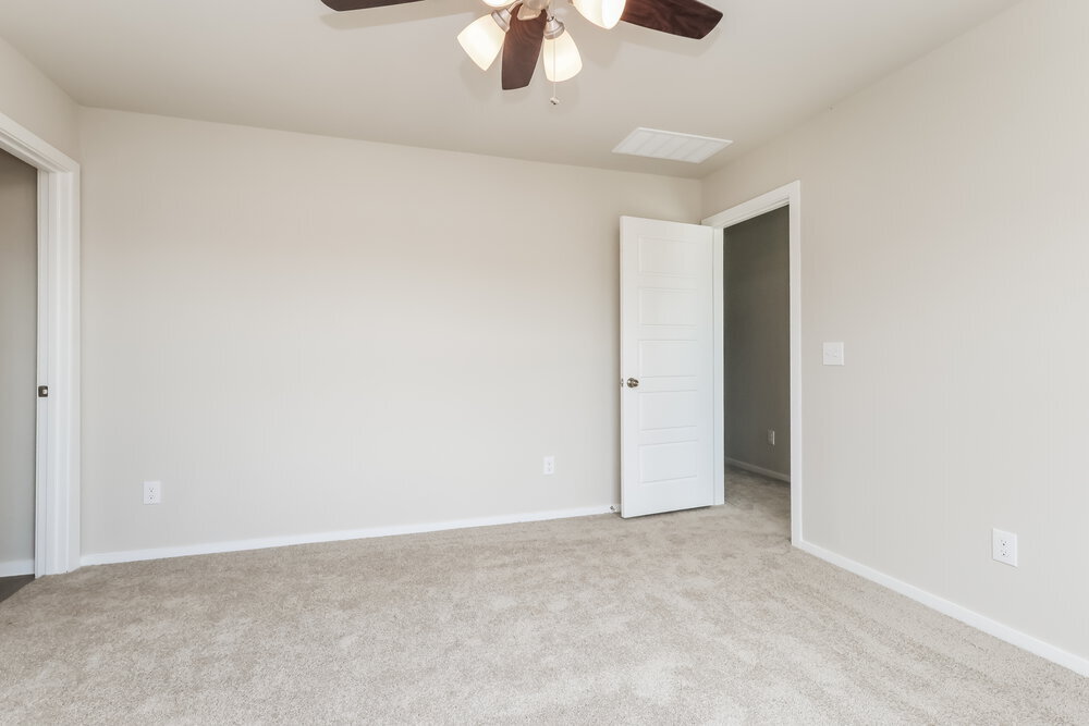 Building Photo - 540 Dalloway St