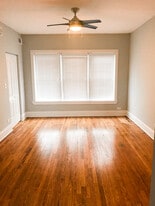 Building Photo - 4616 N Ashland Ave