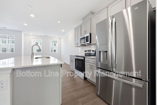 Building Photo - 3606 Elm Grv Ln