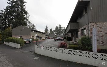 Entrance - Covington Court Apartments