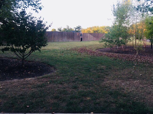 Building Photo - 5543 Prada Dr