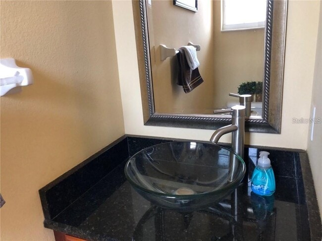 Building Photo - 1211 S Beach Cir