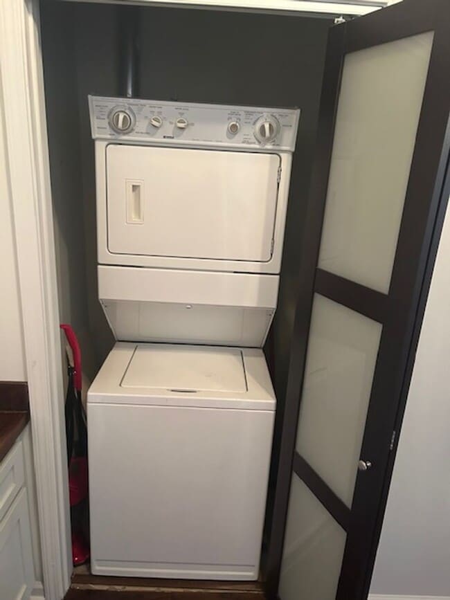 Building Photo - Cotton Exchange #202 - Available Now