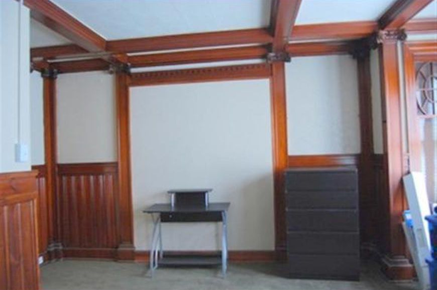 Building Photo - 265 Main St