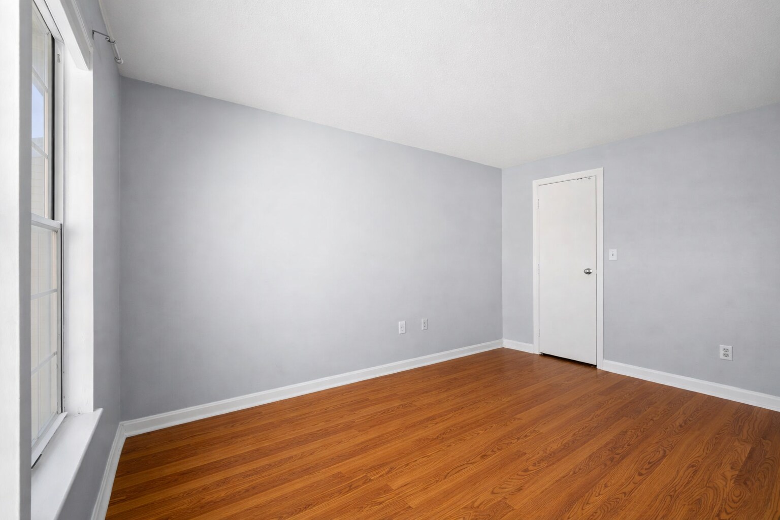 Building Photo - 5 Thoreau Ct