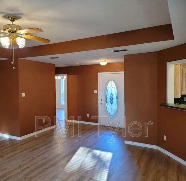 Building Photo - 264 Peaceful Valley Trail