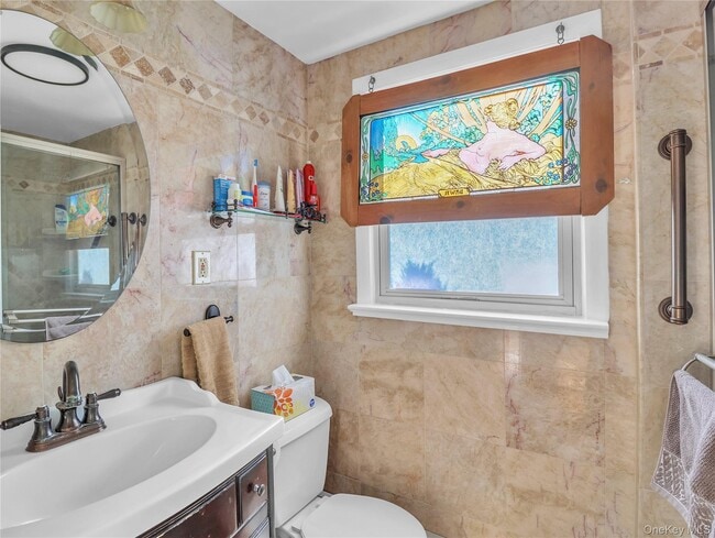 Building Photo - 6 Kenbar Rd