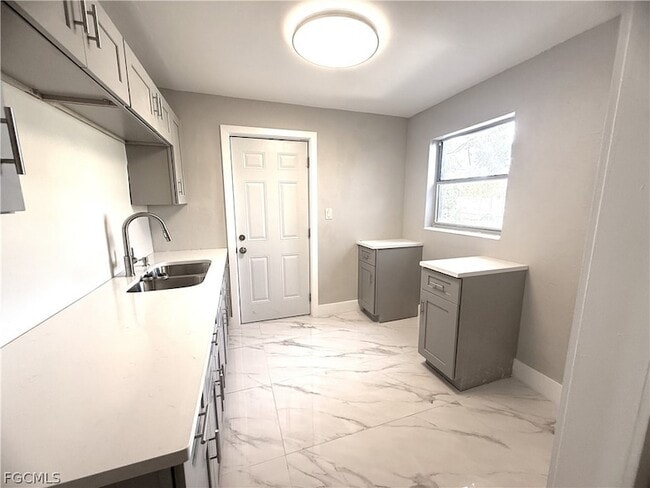 Building Photo - 3350 Apache St