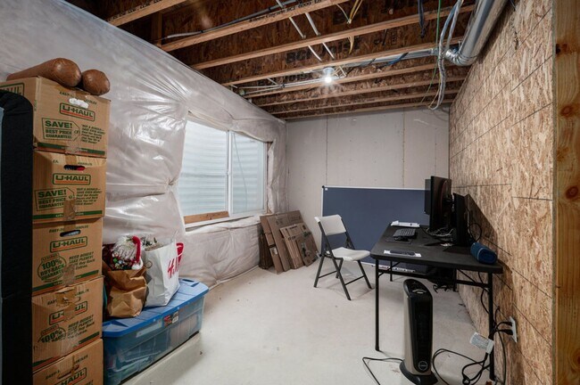 Building Photo - Gorgeous Draper Home! Now Leasing!