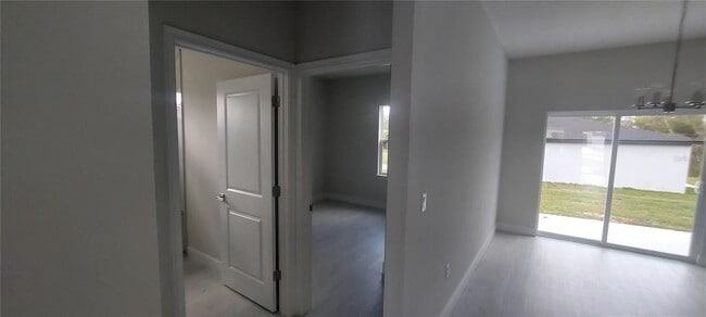 Building Photo - 2673 SW 156th Pl