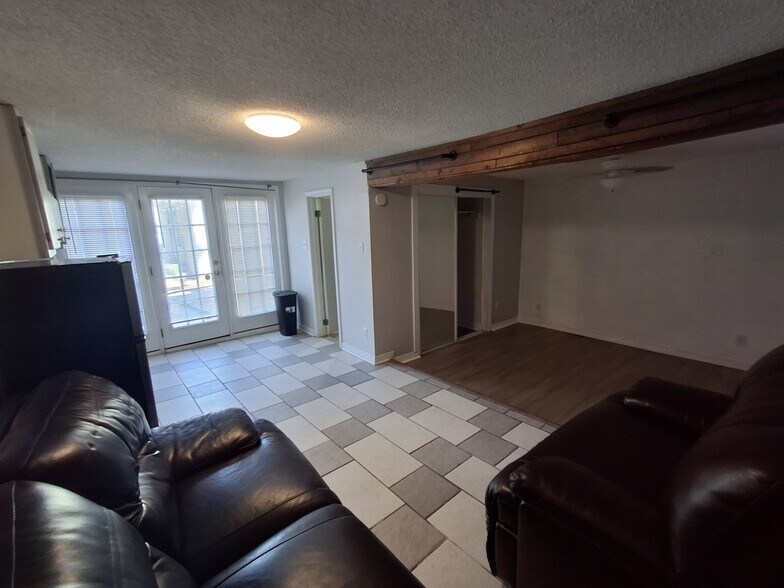 Building Photo - 2805 Ralston Rd