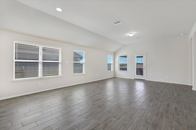 Building Photo - 201 Spiny Lizard Ln