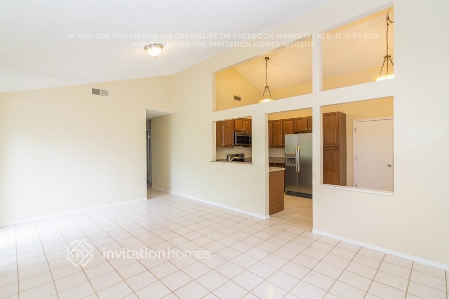 Building Photo - 8447 Red Wagon Ln