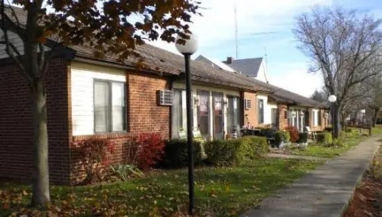 Building Photo - 507 W 6th St