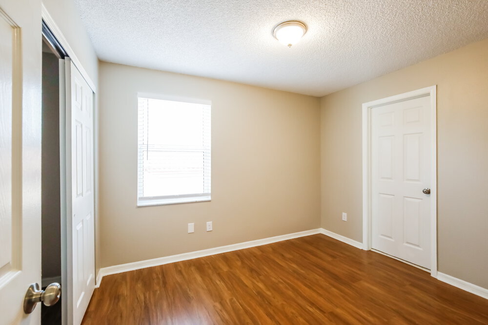 Building Photo - 1230 NW 192nd Terrace