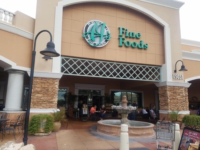 Building Photo - 15252 N 100th St