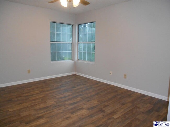 Building Photo - 711 Coventry Ln