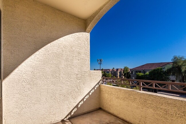 Building Photo - 18416 N Cave Creek Rd