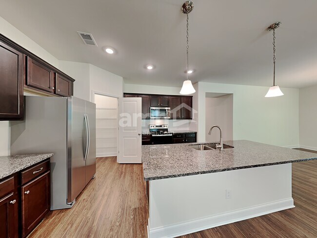Building Photo - 6246 Bridlewood Ln