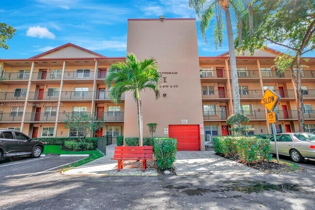 Primary Photo - 12850 SW 4th Ct