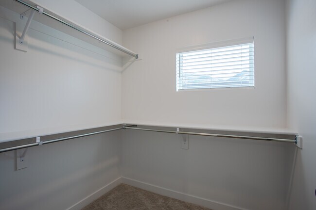 Primary closet - 493 W 620 N