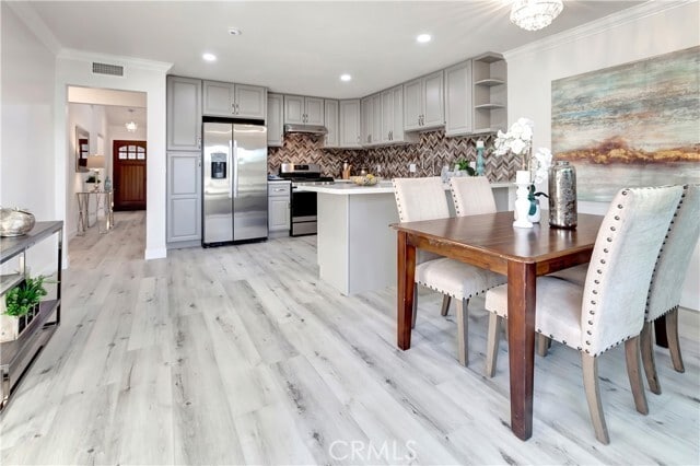 Building Photo - 17311 Peach