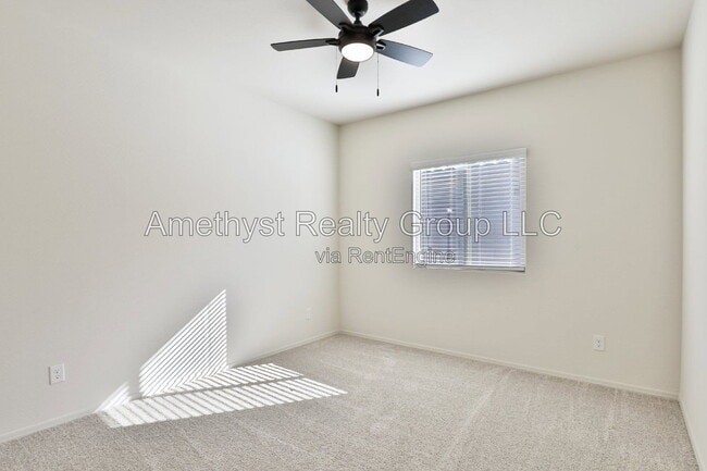 Building Photo - 24642 W Flores Dr