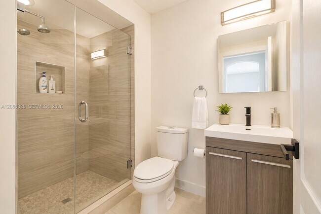 Building Photo - 16354 SW 48th Terrace