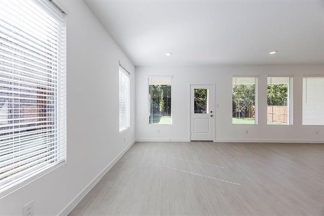 Building Photo - 2005 Nokota Pkwy