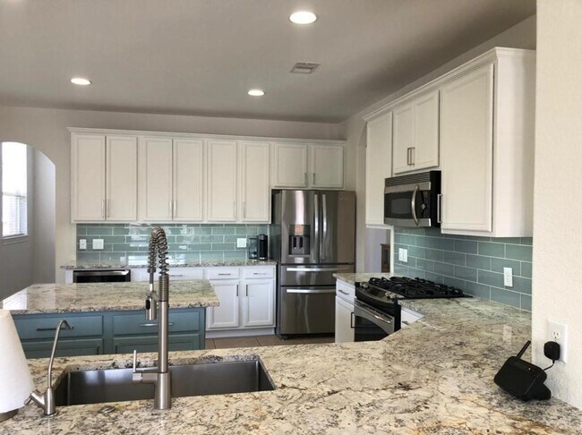 Building Photo - 99 Buck Trail Pl