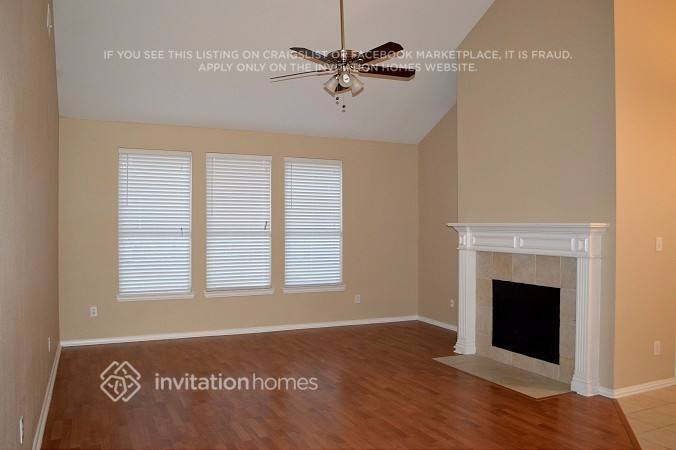 Building Photo - 6594 Scottsdale Wy