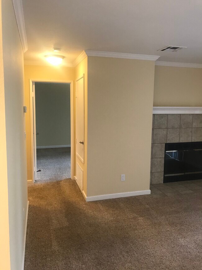 Hallway off living to bedroom - 351 Eastridge Dr