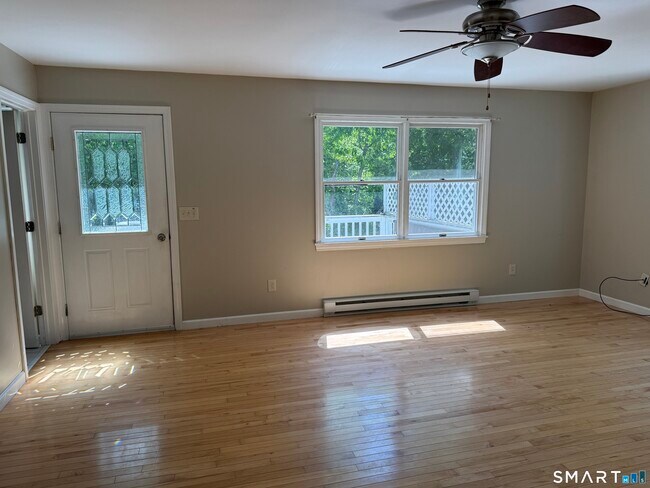 Building Photo - 308 Noank Ledyard Rd