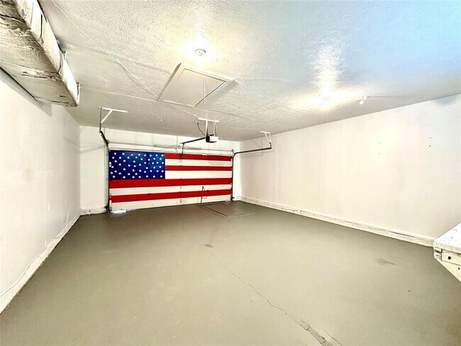 Building Photo - 1603 NW 32nd St
