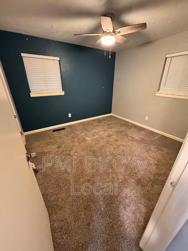 Building Photo - 4717 NW 57th St