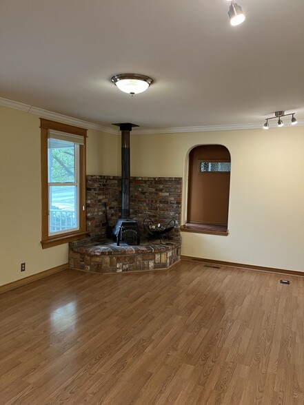 Living room stove - 620 N Davis St