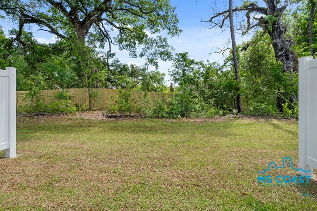 Building Photo - 12226 Frazier Ln