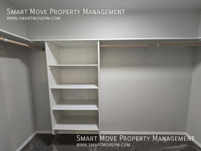 Building Photo - 1357 W Bass River Dr