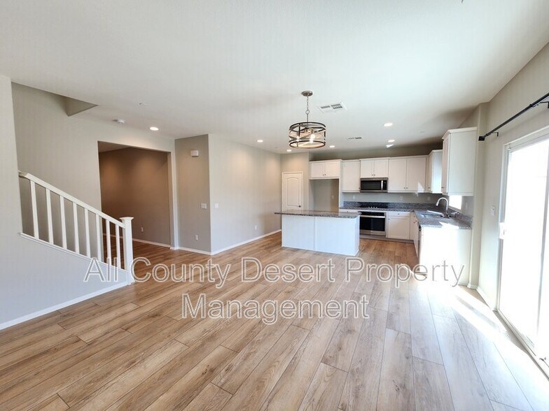 Building Photo - 84649 Merus Ave