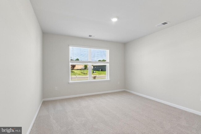 Building Photo - 378 Remington Dr