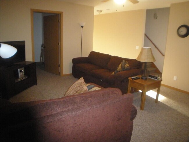 Building Photo - 6707 Windsor Ridge Ln