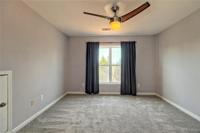 Building Photo - 5145 Fieldgate Ridge Dr