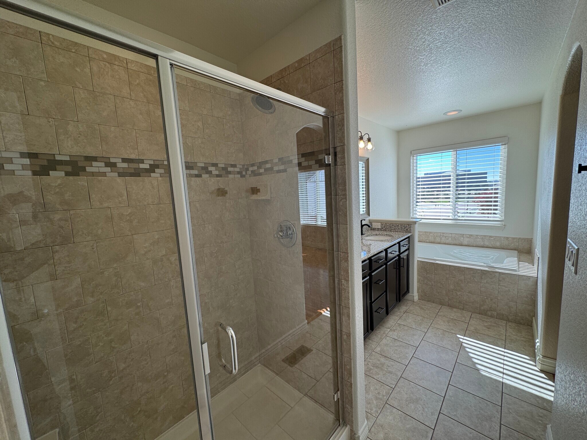 Building Photo - 977 Salmon Pond Way